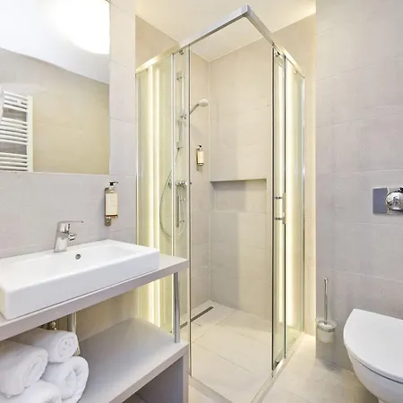 21 Victus By Renters 3* Sopot