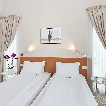 Bed & Breakfast 21 Victus By Renters