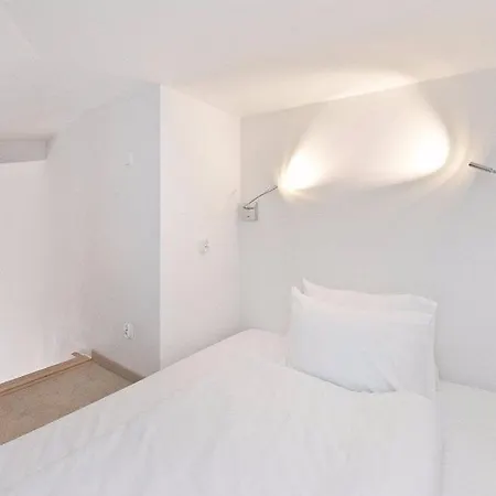 Bed & Breakfast Villa 21 Victus By Noclegi Renters 3*