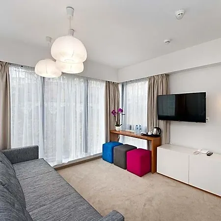 Bed & Breakfast Villa 21 Victus By Noclegi Renters 3*