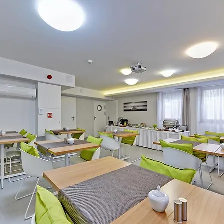 21 By Victus Bed and Breakfast