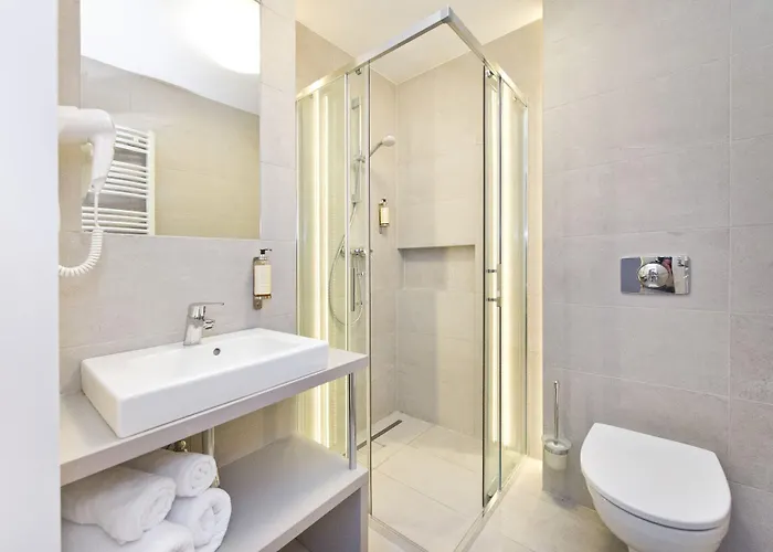 21 By Victus 3* 索波特