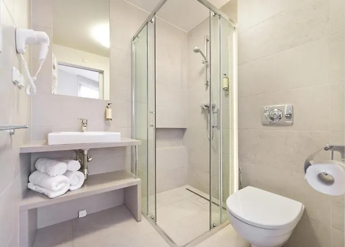 Bed & Breakfast 21 3*