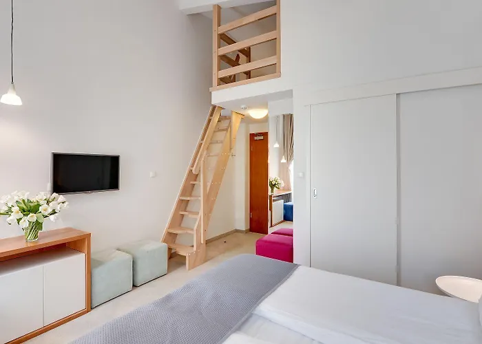 Bed & Breakfast 21 3*